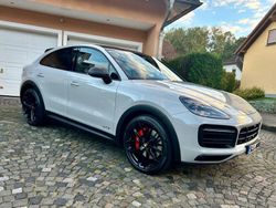 Grau Gebraucht 2021 Porsche Cayenne SUV | 97.200 € (Teuer)