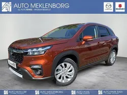 Canyon brown pearl met Neu 2025 Suzuki SX4 S-Cross Comfort SUV | 25.490 € (Guter Preis)
