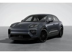 Grau Gebraucht 2025 Porsche Macan 4 Electric SUV | 78.900 € (Superpreis)