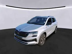 Brilliantsilber metallic Gebraucht 2022 Skoda Karoq SportLine SUV | 27.900 € (Fairer Preis)