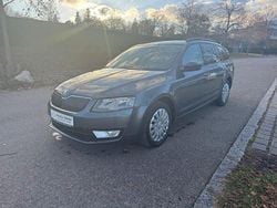 Grau Gebraucht 2015 Skoda Octavia Style Kombi | 5.549 € (Guter Preis)