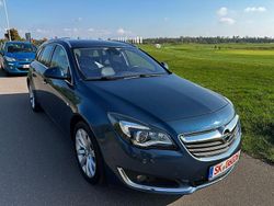 Blau Gebraucht 2016 Opel Insignia Business Innovation Kombi | 9.999 € (Fairer Preis)