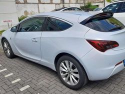 Gebraucht 2012 Opel Astra GTC Limousine | 5.800 €