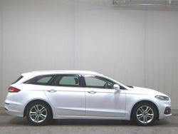 Weiss Gebraucht 2019 Ford Mondeo Titanium Kombi | 15.480 € (Fairer Preis)
