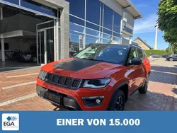 Orange Gebraucht 2020 Jeep Compass Trailhawk SUV | 27.300 € (Teuer)
