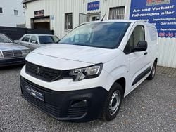 Weiß Gebraucht 2020 Peugeot Partner Avantage Van | 9.900 € (Superpreis)