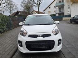 Weiß Gebraucht 2015 Kia Picanto Spirit Kleinwagen | 9.000 € (Guter Preis)