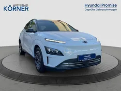 Weiss Gebraucht 2021 Hyundai Kona Trend SUV | 22.900 € (Fairer Preis)