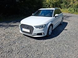Weiß Gebraucht 2018 Audi A3 Sport Limousine | 15.300 € (Guter Preis)