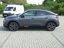 Platiniumgrau Gebraucht 2023 Citroën e-C4 Limousine | 20.000 € (Guter Preis)