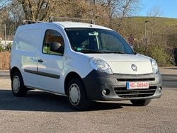 Weiß Gebraucht 2010 Renault Kangoo Van / Kleinbus | 4.290 € (Fairer Preis)