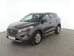 Grau Gebraucht 2017 Hyundai Tucson Classic SUV | 14.130 € (Fairer Preis)