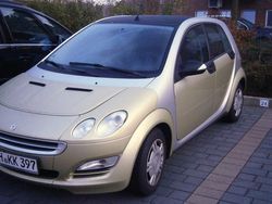 Gelb metallic Gebraucht 2005 Smart ForFour Kleinwagen | 4.400 €