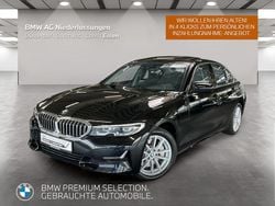 Schwarz Gebraucht 2021 BMW 330 Luxury Line Limousine | 32.890 € (Fairer Preis)