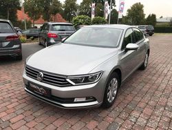 Silber Gebraucht 2016 VW Passat Trendline Limousine | 16.990 € (Fairer Preis)