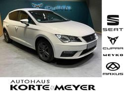 Weiss Gebraucht 2020 Seat Leon Style Limousine | 17.450 € (Guter Preis)