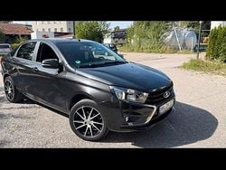 Schwarz Gebraucht 2017 Lada Vesta Limousine | 5.300 € (Fairer Preis)