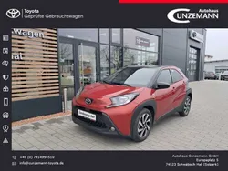 Rot Gebraucht 2024 Toyota Aygo Team Kleinwagen | 17.880 € (Etwas zu teuer)