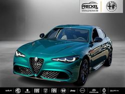 Grün Neu 2025 Alfa Romeo Giulia Quadrifoglio Limousine | 95.990 € (Fairer Preis)