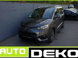 Grau Gebraucht 2020 Toyota Proace Verso City Kombi | 21.370 € (Etwas zu teuer)