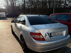Grau Gebraucht 2007 Mercedes C220 Limousine | 5.000 € (Fairer Preis)