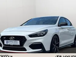 Weiß Gebraucht 2020 Hyundai i30 N Performance Limousine | 22.990 € (Guter Preis)