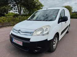 Weiß Gebraucht 2011 Citroën Berlingo Van / Kleinbus | 3.490 € (Guter Preis)