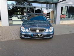 Blau Gebraucht 2004 Mercedes E200 Limousine | 3.999 € (Etwas zu teuer)