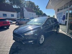 Schwarz Gebraucht 2018 Ford Focus Cool & Connect Limousine | 10.300 € (Guter Preis)