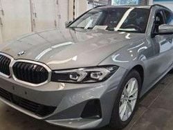 Grau Gebraucht 2023 BMW 318 Shadowline Kombi | 27.999 € (Guter Preis)