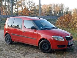 Rot Gebraucht 2009 Skoda Roomster Van / Kleinbus | 2.400 € (Guter Preis)
