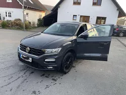 Grau Gebraucht 2019 VW T-Roc SUV | 13.299 € (Guter Preis)