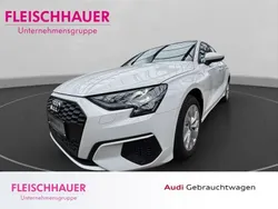 Weiss Gebraucht 2022 Audi A3 Sportback e-tron Advanced Limousine | 25.370 € (Fairer Preis)