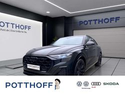 Mythosschwarz metallic Neu 2025 Audi Q8 Business SUV | 137.995 €