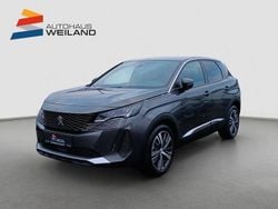 Grau Gebraucht 2024 Peugeot 3008 Allure SUV | 22.650 € (Superpreis)