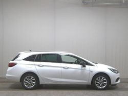 Weiss Gebraucht 2021 Opel Astra Elegance Kombi | 9.480 € (Guter Preis)