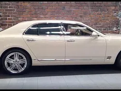 Beige Gebraucht 2012 Bentley Mulsanne Limousine | 79.500 €