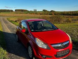 Rot Gebraucht 2008 Opel Corsa Edition Limousine | 900 € (Superpreis)