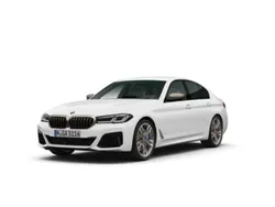 Weiss Gebraucht 2022 BMW M550 Sport Line Limousine | 62.850 € (Teuer)
