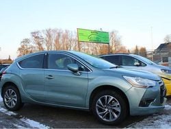 Grün fluid/metallic Gebraucht 2011 Citroën DS4 So Chic Kleinwagen | 7.990 € (Fairer Preis)