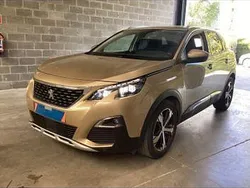 Gold Gebraucht 2019 Peugeot 3008 Allure SUV | 18.890 € (Guter Preis)