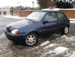 Blau Gebraucht 2000 Ford Fiesta Kleinwagen | 1.699 €