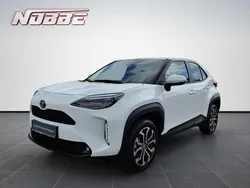 Weiß Gebraucht 2022 Toyota Yaris Cross Team SUV | 22.500 € (Guter Preis)