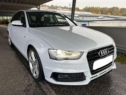 Grau Gebraucht 2015 Audi A4 Ambition Kombi | 9.500 € (Superpreis)