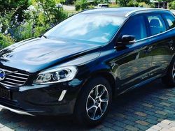 Schwarz Gebraucht 2016 Volvo XC60 Ocean Race SUV | 14.500 € (Fairer Preis)