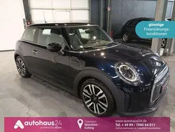 Schwarz Gebraucht 2021 Mini Cooper Classic Kleinwagen | 16.550 € (Guter Preis)