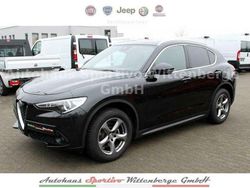 Nero vulcano Gebraucht 2018 Alfa Romeo Stelvio Veloce SUV | 15.800 € (Etwas zu teuer)