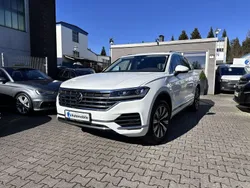 Pure white Gebraucht 2021 VW Touareg Atmosphere SUV | 40.980 € (Superpreis)