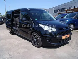 Schwarz Gebraucht 2017 Ford Grand Tourneo Connect Titanium Van / Kleinbus | 17.700 € (Fairer Preis)