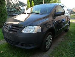 Grau Gebraucht 2009 VW Fox Kleinwagen | 2.199 € (Fairer Preis)